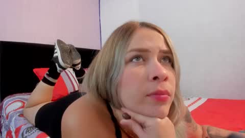 Snapshot of byanca_winklar chatting on October 2025 06:56:01 PM online show from October 2025 06:56:01 PM