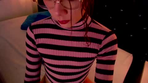 Snapshot of bycandy_ chatting on September 2025 02:10:01 PM bycandy_ online show from September 2025 02:10:01 PM