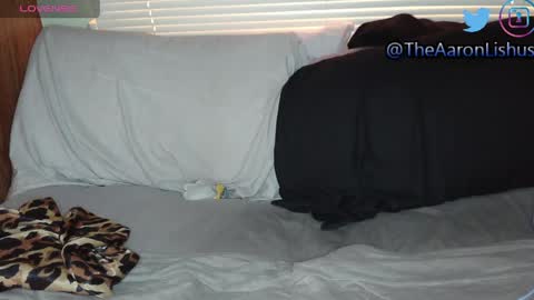 Snapshot of bytchjuice chatting on May 2026 01:29:01 PM AaronBSassxxx online show from May 2026 01:29:01 PM