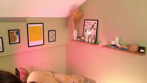 Kira online show from March 2026 08:08:02 AM