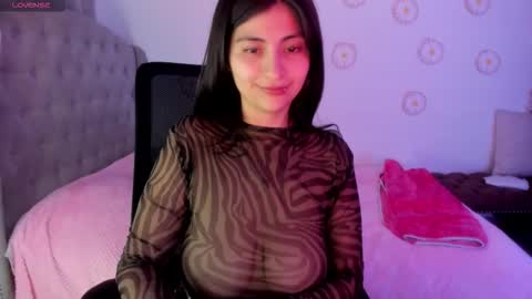 Snapshot of caami02 chatting on March 2026 01:33:02 AM caami02 online show from March 2026 01:33:02 AM