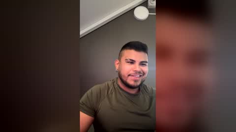Snapshot of caballero_____ chatting on May 2026 10:05:01 PM INSTAGRAM CABALLERO 1998 online show from May 2026 10:05:01 PM