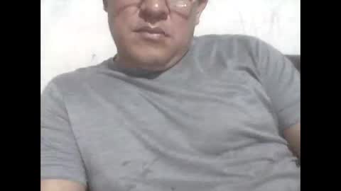 Snapshot of cachito83915 chatting on March 2026 04:37:01 AM Cachudosexy online show from March 2026 04:37:01 AM