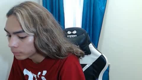 caitessa_bellemoir online show from April 2026 07:17:02 AM