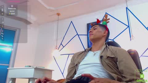 Valerio  online show from December 2024 09:51:01 PM