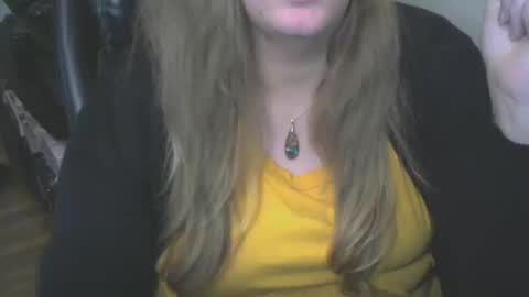 Snapshot of calcavorix chatting on April 2026 02:05:02 AM Calie online show from April 2026 02:05:02 AM