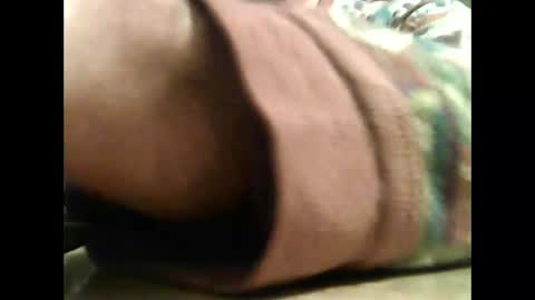 Snapshot of caldoski chatting on October 2025 05:37:02 AM caldoski online show from October 2025 05:37:02 AM