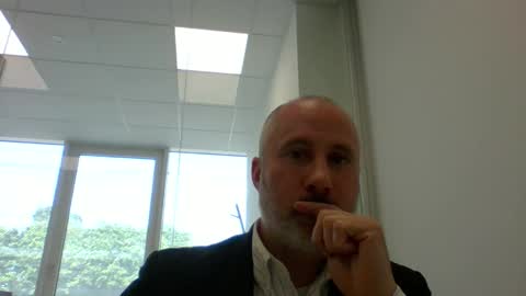 Snapshot of caldoski chatting on April 2026 11:23:01 AM caldoski online show from April 2026 11:23:01 AM