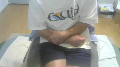 Snapshot of califun4u chatting on December 2024 01:18:02 AM califun4u online show from December 2024 01:18:02 AM