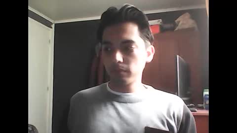 Snapshot of caligula_99 chatting on October 2025 04:49:02 PM Calgula online show from October 2025 04:49:02 PM