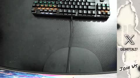 Snapshot of calihotcaliente27 chatting on September 2025 10:50:01 AM calihotcaliente27 online show from September 2025 10:50:01 AM