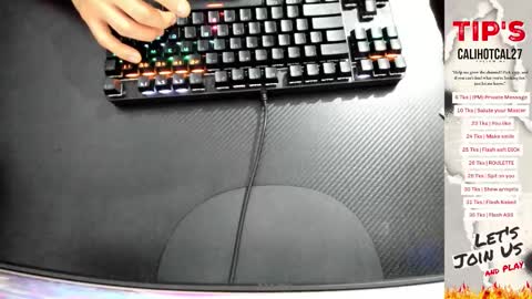 Snapshot of calihotcaliente27 chatting on October 2025 11:22:02 AM calihotcaliente27 online show from October 2025 11:22:02 AM