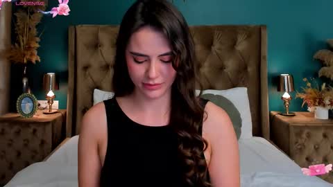 Cali online show from November 2025 08:54:02 PM