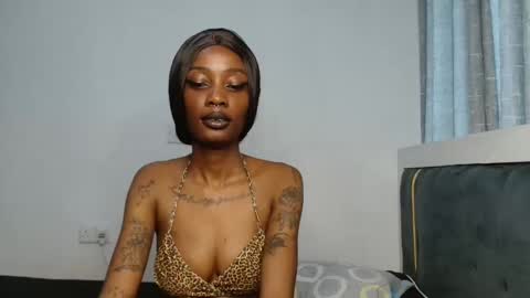 Snapshot of calin_3 chatting on September 2025 07:10:02 AM calin online show from September 2025 07:10:02 AM