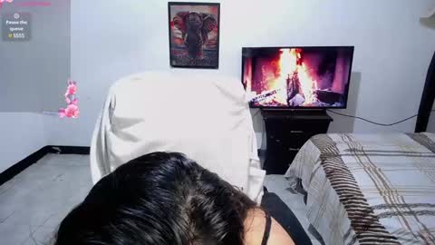 caliope_goddess1 online show from January 2025 06:34:02 PM