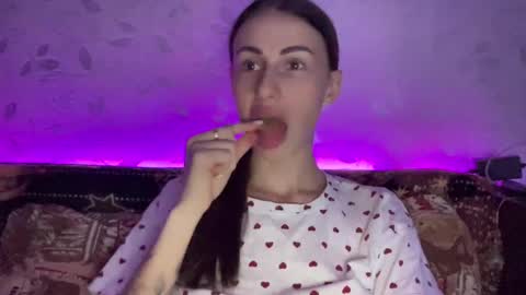 Anna online show from December 2024 06:54:02 PM