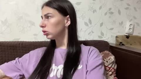 Snapshot of call_me_dad_ chatting on October 2025 08:47:01 PM Anna online show from October 2025 08:47:01 PM