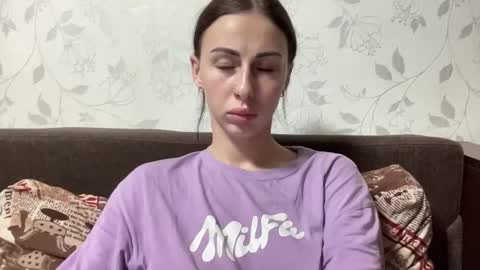 Snapshot of call_me_dad_ chatting on November 2025 07:14:01 PM Anna online show from November 2025 07:14:01 PM