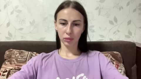 Snapshot of call_me_dad_ chatting on November 2025 01:32:02 PM Anna online show from November 2025 01:32:02 PM