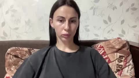 Snapshot of call_me_dad_ chatting on November 2025 09:48:01 PM Anna online show from November 2025 09:48:01 PM