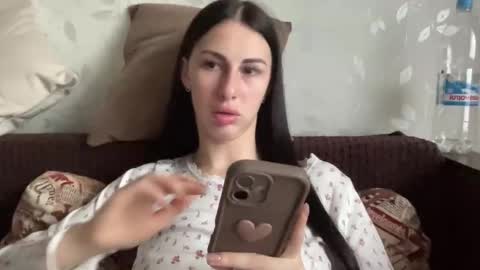 Snapshot of call_me_dad_ chatting on December 2025 09:29:02 AM Anna online show from December 2025 09:29:02 AM