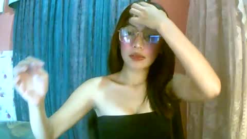 Freya online show from April 2026 11:06:01 AM