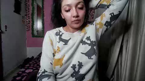 paula online show from December 2025 01:46:02 AM