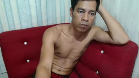 Snapshot of callme_pogs chatting on December 2024 05:25:02 AM callme_pogs online show from December 2024 05:25:02 AM