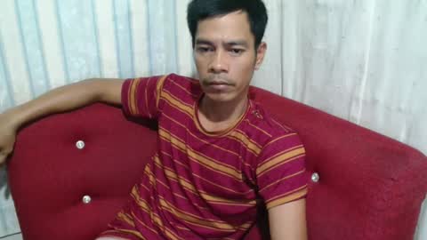 Snapshot of callme_pogs chatting on December 2024 03:00:02 PM callme_pogs online show from December 2024 03:00:02 PM