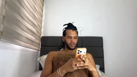 Snapshot of callmeby_lebron chatting on April 2026 01:03:02 PM LeBron online show from April 2026 01:03:02 PM