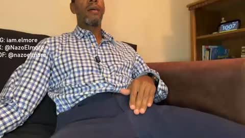 My name is Robert  Dont be shysay hi I love to chat. For requests or dirty talk please use tips  online show from July 2026 04:07:02 AM