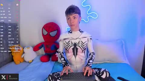 Snapshot of callum_77 chatting on November 2025 05:07:02 AM CALLUM online show from November 2025 05:07:02 AM