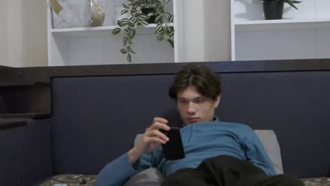 Snapshot of calvin_cay chatting on January 2025 04:59:01 AM Calvin online show from January 2025 04:59:01 AM