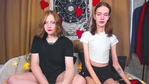 Snapshot of calvin_kevin_grem chatting on February 2025 11:33:01 AM Calvin Kevin Grem online show from February 2025 11:33:01 AM