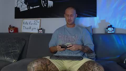 Calvin  online show from December 2024 07:03:01 AM