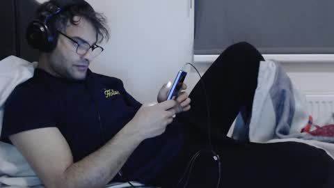 Snapshot of calvinjohnlad chatting on December 2024 06:28:02 PM Calvinjohnlad online show from December 2024 06:28:02 PM