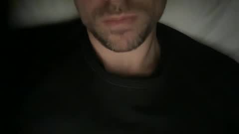 Snapshot of calvinzz chatting on January 2025 05:28:01 PM calvinzz online show from January 2025 05:28:01 PM