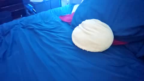 Snapshot of calyman77 chatting on September 2025 11:04:02 PM calyman77 online show from September 2025 11:04:02 PM