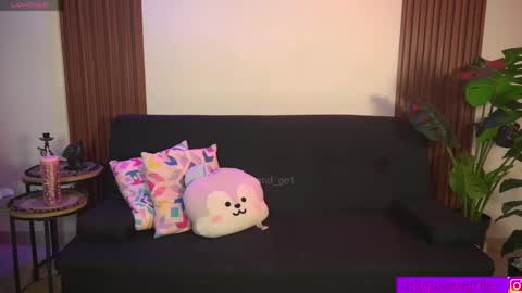 Snapshot of calypso_and_ge1 chatting on April 2026 01:11:02 AM Calypso and Kayla online show from April 2026 01:11:02 AM