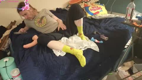 Calypso online show from December 2025 01:33:01 AM