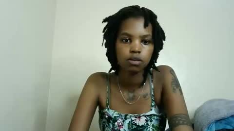 Snapshot of cam_she99 chatting on April 2026 02:52:02 PM sunflower mommy online show from April 2026 02:52:02 PM