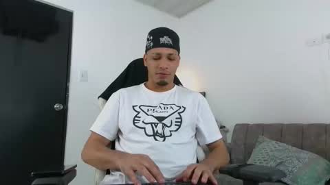 cam_xman online show from March 2026 01:04:02 PM