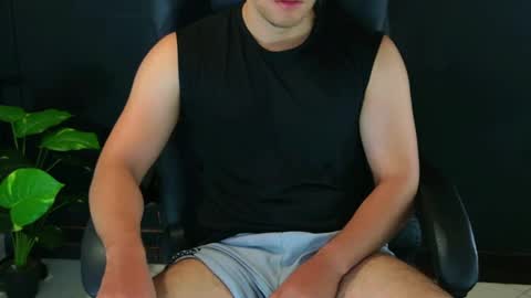 camara110 online show from March 2025 03:12:02 PM