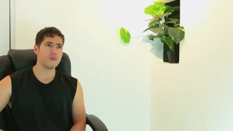 camara110 online show from November 2025 10:53:02 PM