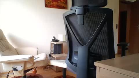 Snapshot of camcologne chatting on September 2025 09:09:01 AM camcologne online show from September 2025 09:09:01 AM