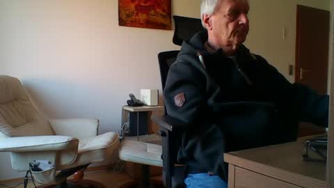 camcologne online show from April 2026 07:59:02 AM