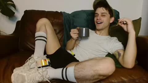 Snapshot of camdoattitude chatting on December 2024 09:25:02 PM CamDoAttitude online show from December 2024 09:25:02 PM