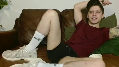 Snapshot of camdoattitude chatting on December 2024 01:18:01 PM CamDoAttitude online show from December 2024 01:18:01 PM