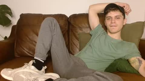 Snapshot of camdoattitude chatting on March 2025 08:33:02 PM CamDoAttitude online show from March 2025 08:33:02 PM