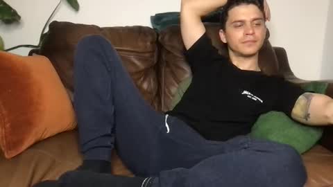 CamDoAttitude online show from November 2025 10:48:01 PM